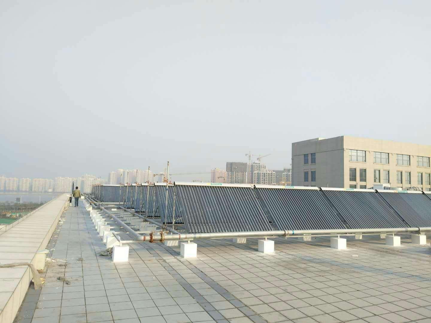 天津市医科大学总医院滨海医院太阳能热水工程